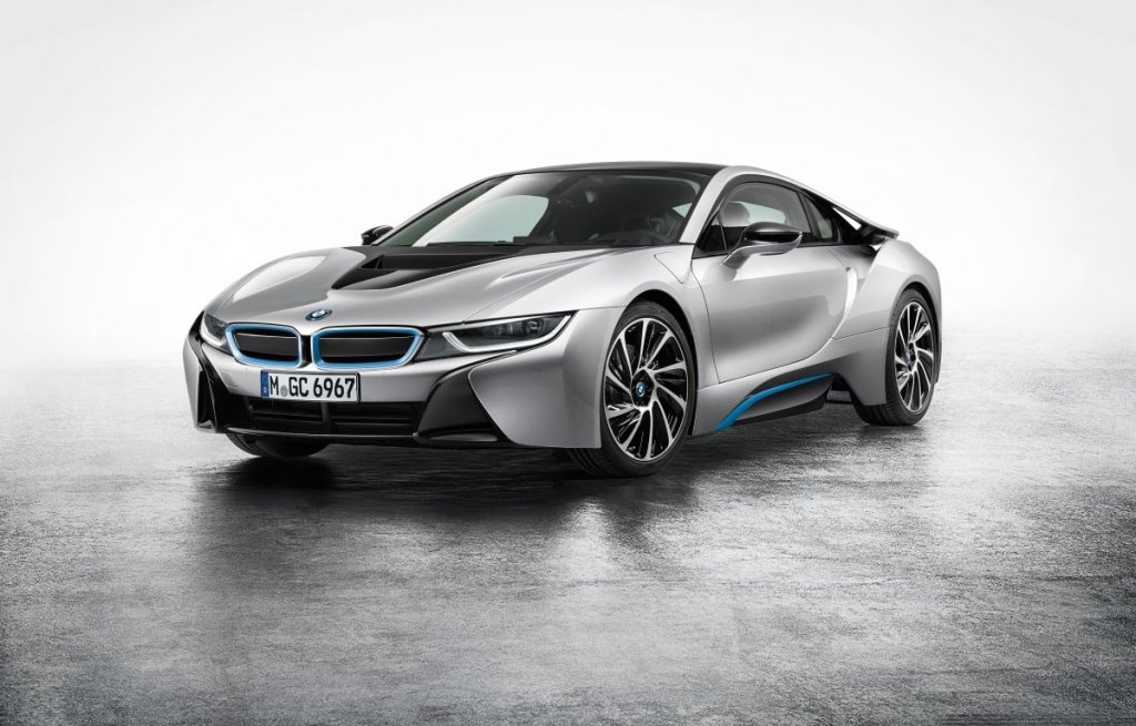 6. BMW i8