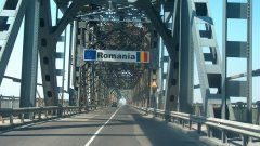 Около 600 камиона са се струпали на ГКПП "Дунав мост"