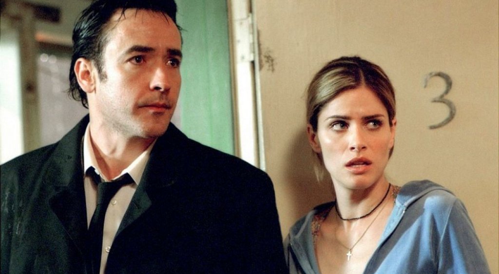 \"Самоличност\", 2003. Филмът се базира на историята на 10 непознати, чиито съдби се преплитат в изолиран мотел. Тогава, един по един, започват да умират. 