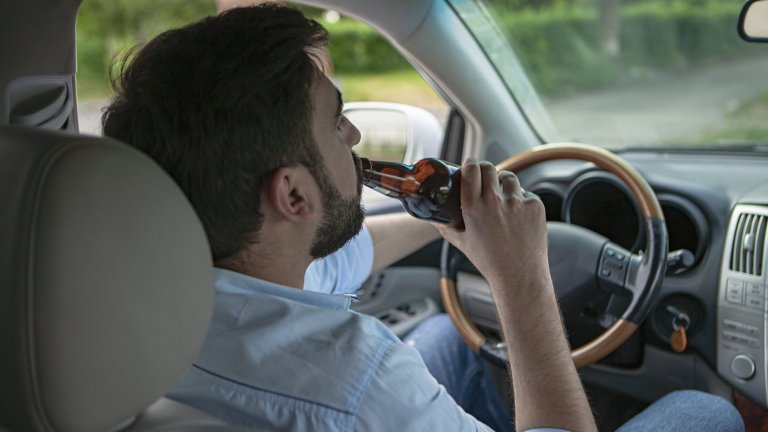 Нула промили и нула толерантност към шофьорите в нетрезво състояние звучат като добро начало