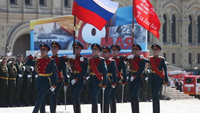 Военният парад в Москва (снимки)