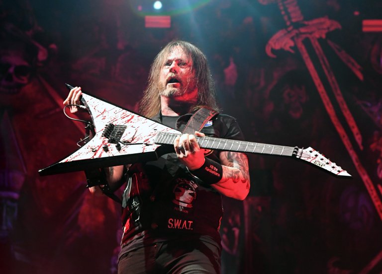 Гари Холт, лидерът на Exodus, който известно време свиреше и в Slayer.