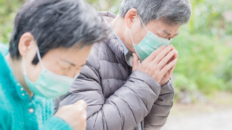 Може ли тя да се предава от човек на човек? Ако да, това ще е голям проблем...