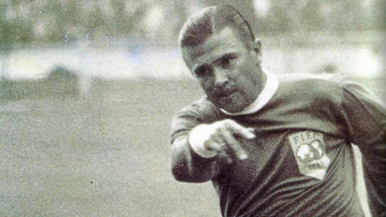 Ференц Пушкаш също е олимпийски шампион - с Унгария през 1952 г.