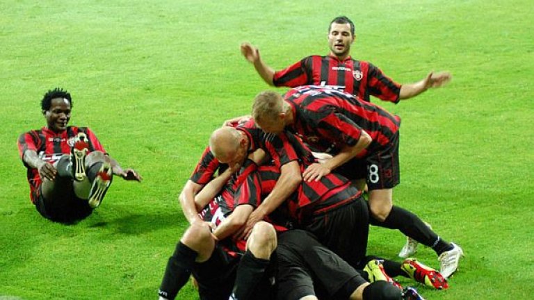 Радостта на Спартак (Търнава) след отстраняването на албанския Тирана в предишния кръг на Лига Европа