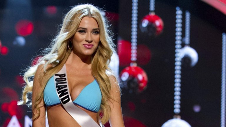 Тя участва в "Мис Вселена", а сега кара камион в Африка