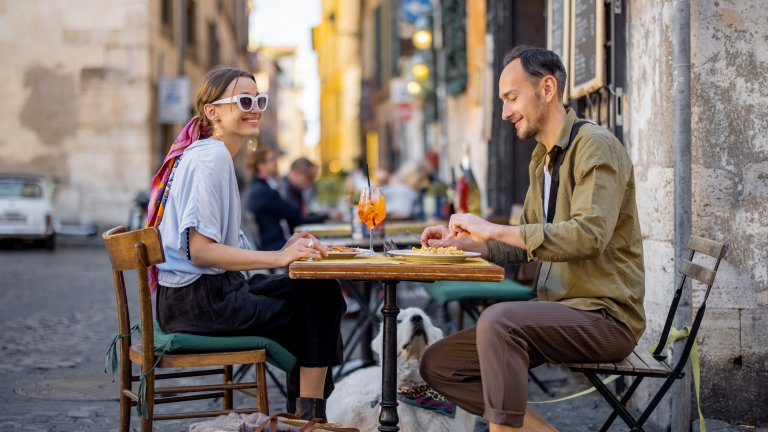 Ако гостите са или не са доволни от храната, ще трябва да пазят касовата бележка за евентуален коментар.