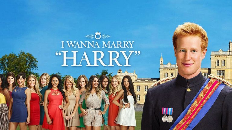 I Wanna Marry "Harry"
Днес принц Хари е щастливо женен за Меган Маркъл, но някои зрители може още да си спомнят онзи момент, в който през 2014 г. той участва в едно американско шоу за ергени - той и 12 красавици, които се борят за сърцето му. Или не точно... Да започнем с това, че самият Хари така и не припарва до шоуто. За сметка на това американските продуценти намират британски младеж, който прилича доста за него и убеждават красавиците, че това е самият наследник на принц Чарлз и лейди Даяна... Следват обичайните за такъв формат драми, женска злоба и много сеир. А чак на финала младите жени разбират, че това не е никакъв Хари.