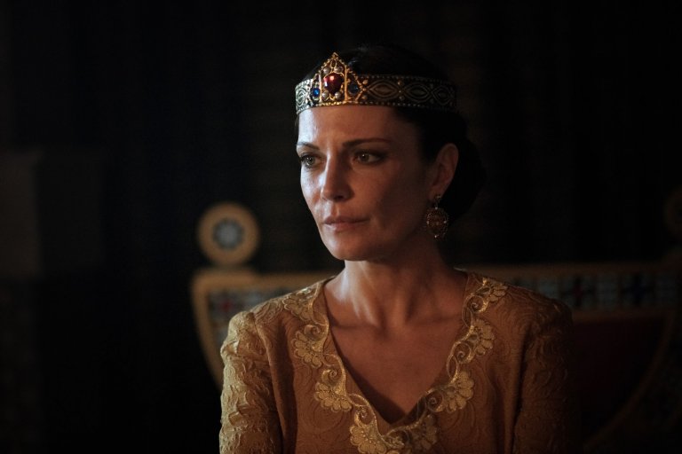 Теодора Духовникова като царица Мириам - горда жена, която е готова да причини едипов комплекс на по-големия си син. 