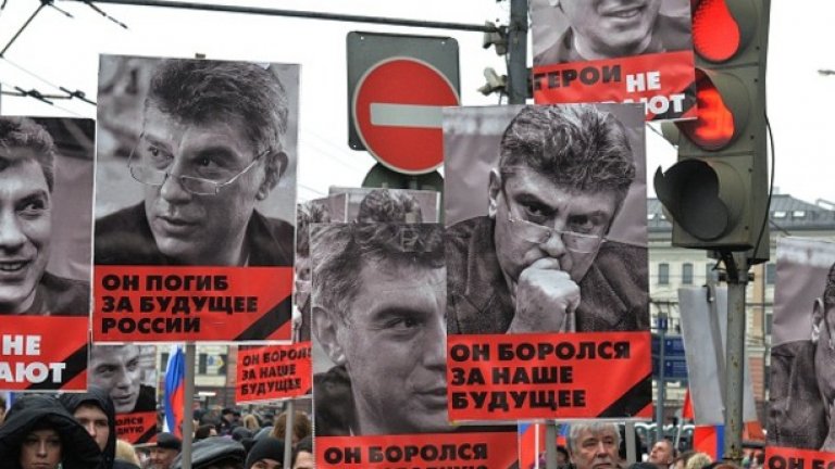 Това е първото политическо убийство на човек на толкова високо политическо ниво в новата история на Русия.