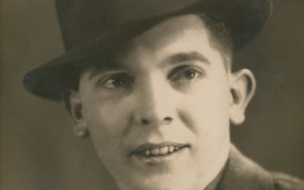 P02547.001SiffleetPortrait