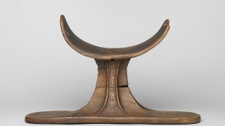 Headrest_with_Two_Images_of_the_God_Bes,_ca._1539-1190_B.C.E.,37.435E