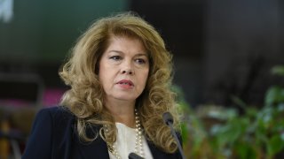 Подкрепата от Румен Радев за президентските избори е много важна, но далеч не е единственият коз в ръкава на действащия президент
