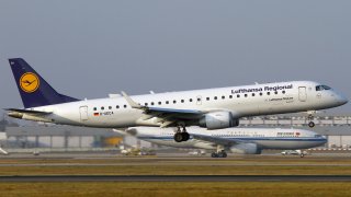 Embraer_ERJ-190-100LR_190LR,_Lufthansa_Regional_(Lufthansa_CityLine)_AN2019261