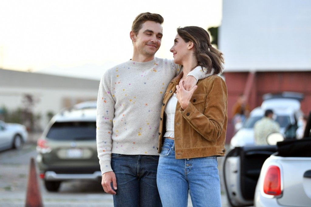 Семейство на артисти
Алисън е омъжена за актьора Дейв Франко - по-малкия брат на Джеймс Франко и един от умовете зад комедията The Disaster Artist. Алисън и Дейв няколко пъти вече са работили заедно пред камера, но през 2020 г. той режисира участието ѝ в трилъра The Rental - история за Airbnb, в което нещата се объркват. Освен това артистичната двойка работи и по общ сценарий.