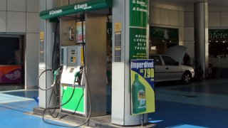 Sao_Paulo_ethanol_pump_04_2008_74_zoom