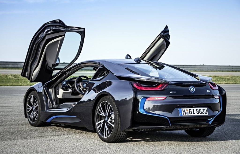 BMW i8