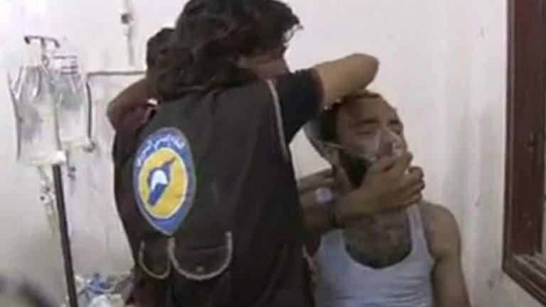 Кадър от видеото, разпространено от "Гражданска защита за Сирия"