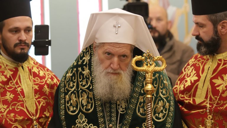 Митрополити в Пловдив отслужиха молебен за здраве за патриарха
