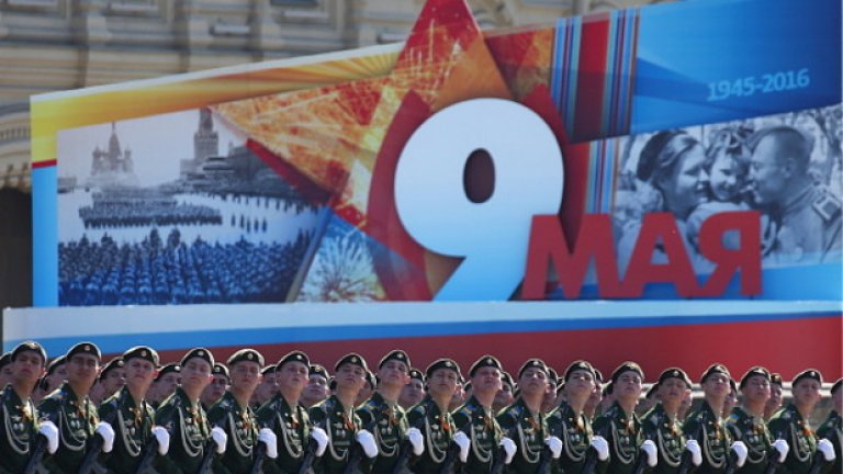 Военният парад в Москва (снимки)
