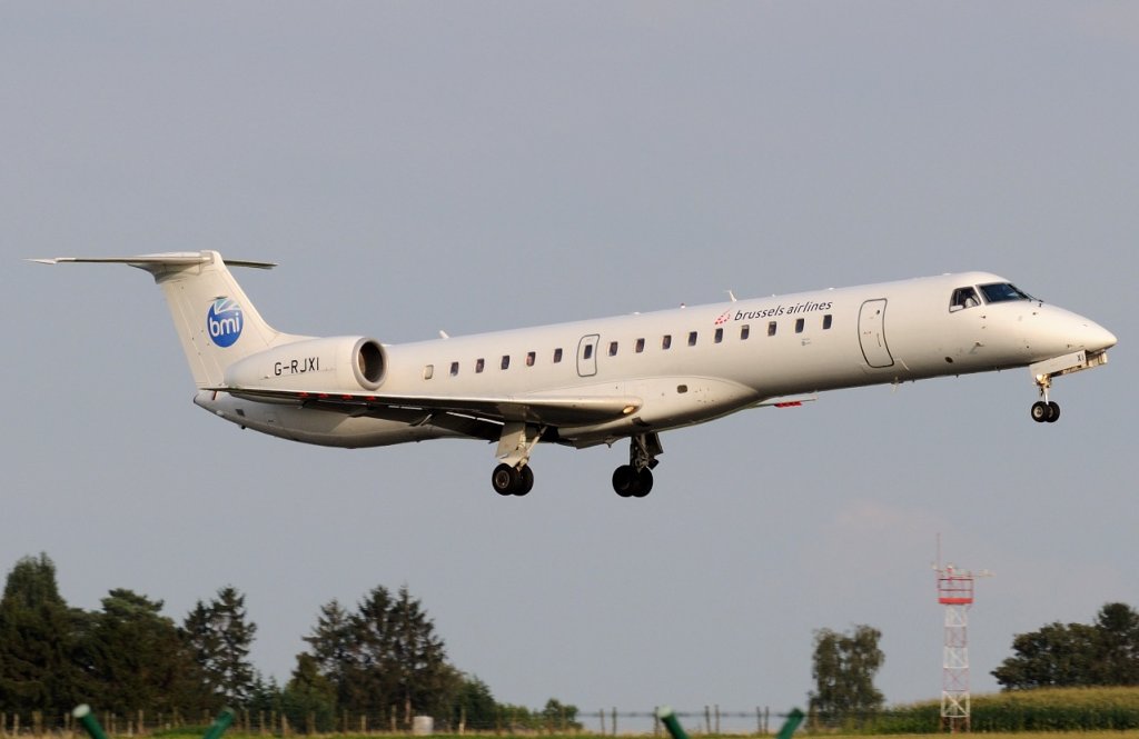 brussels-airlines-embraer-erj-145ep