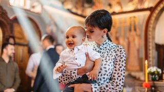 Кръщенето на детето: нека бъде с желание, а не "защото така се прави"