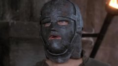 Вече няколко века самоличността на мъжа зад желязната маска остава тайна