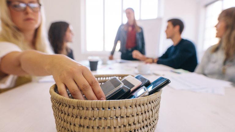 Мисия "дигитален минималист"