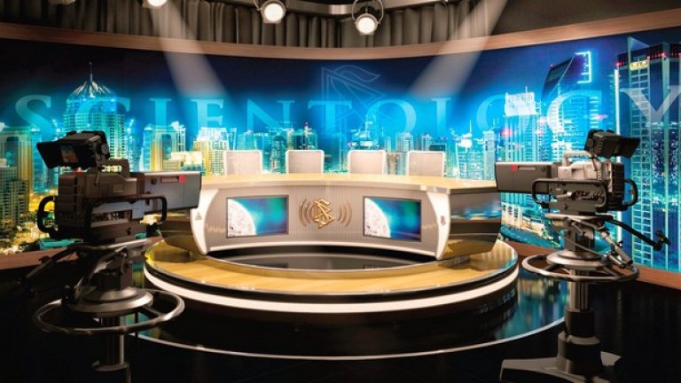 Сциентоложката църква се сдоби с невиждано медийно покритие, след като откри супервнушително студио в Холивуд - Scientology Media Productions.
Вижте в галерията кои от холивудските звезди и известни личности са в лоното на Сциентоложката църква