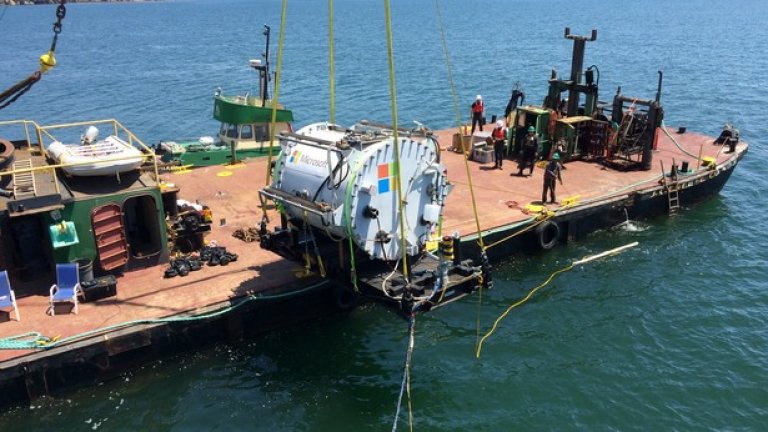 Дълбоко в океана сървърите на Microsoft ще са на хладно 24/7, независимо какъв е сезонът на повърхността. Концепцията е в крайна сметка те да могат да работят под вода до 10 години, без никаква или почти никаква човешка поддръжка