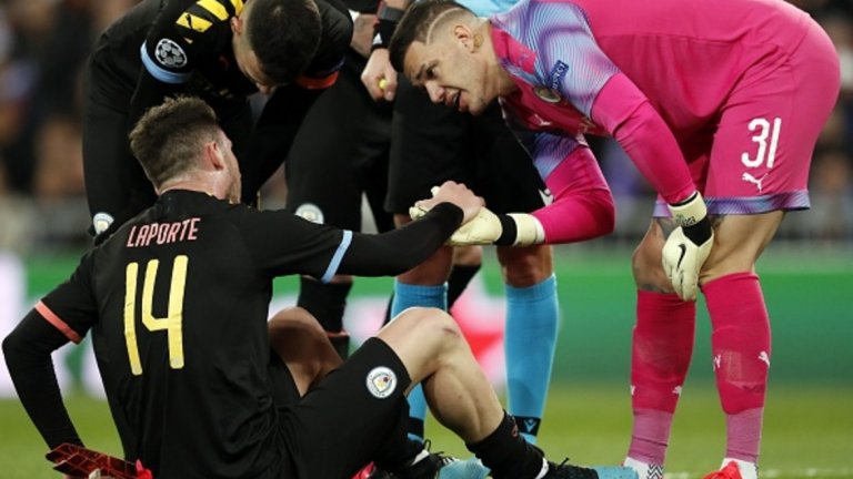 Лапорт отново се контузи, което е голям проблем за Гуардиола.