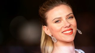 Как личният живот на Скарлет Йохансон вдъхновява кариерата ѝ