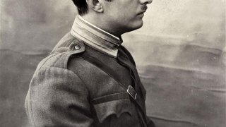 Zog_I_(side_portrait)