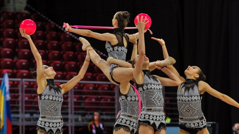 Ансамбълът ни грабна златото на топки на Европейското във Варна с нов световен рекорд!