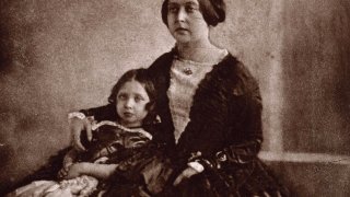Queen_Victoria_the_Princess_Royal_Victoria_c1844-5