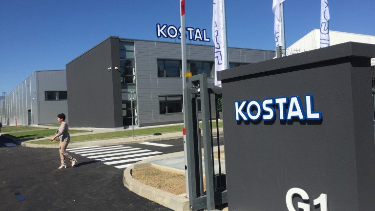 10 от работниците на завода за автомобилни части "Костал" са дали положителни проби за коронавирус