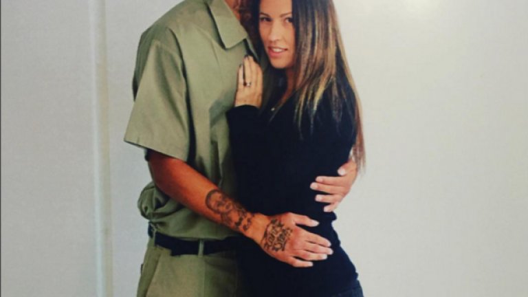 Мийкс и съпругата му на свиждане в затвора