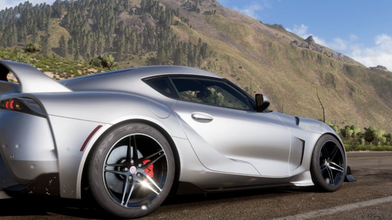 Gran Turismo 7 - 4 март
Първите кадри от трейлъра на Gran Turismo 7 показват толкова реалистични модели автомобили, че почти можете да подушите бензина. Намеква се и за наличието на супер подробни и детайлни опции за персонализиране, които ще задоволят претенциите и най-големите маниаци на високите скорости. 
Любопитно е да видим как ексклузивното заглавие за Playstation ще се представи на следващото поколение конзоли и още повече дали ще успее да се справи с високата летва, която постави Forza Horizon 5.