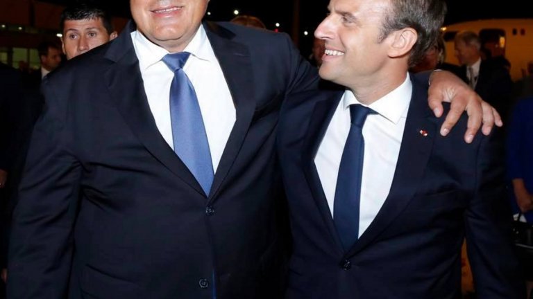 Френският президент Еманюел Макрон идва у нас с желание да продава оръжия
