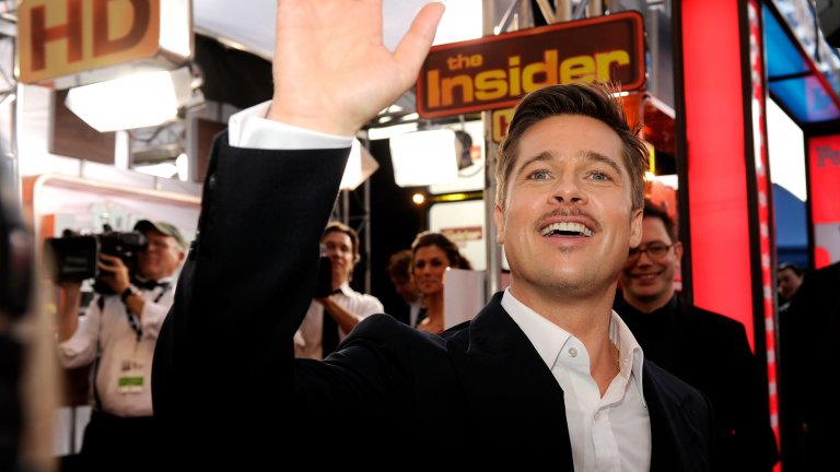 Пит може да носи и на бойДоказателство за това е, че в „Боен клуб“ актьорът се съгласява зъбите му наистина да бъдат разбити. С други думи, крошетата, които Пит поема, са съвсем реални и нанасят истински щети по усмивката му. След края на снимките все пак веднага си записва час при зъболекар, за да поправи стореното.