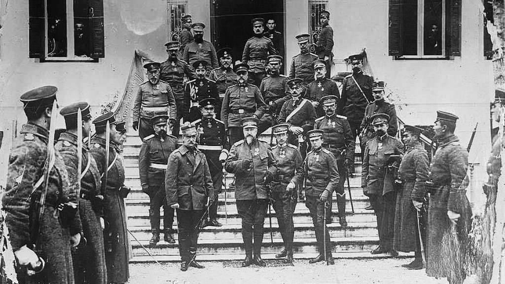 King_George_I_of_Greece_and_Tsar_Ferdinand_of_Bulgaria_at_Thessaloniki