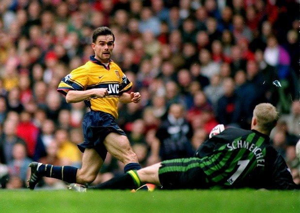Както и "шампионският" гол на Марк Овермарс през 1998 г., повалил Юнайтед с 1:0 в дома му.