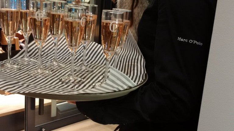 Характерно за марката е невероятно отношение към детайла