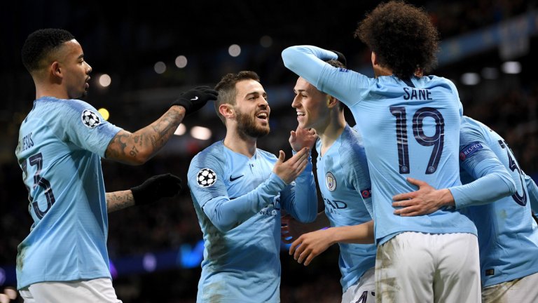 Сити си правеше каквото си иска с рухналия съперник и не прояви милост през втората част, когато сблъсъкът беше решен