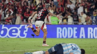 Фламенго взе крехък аванс в първия полуфинал за Копа Либертадорес (видео)