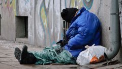 Доклад на Световната банка показва спад на крайната бедност по света