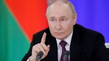 Владимир Путин се е заканил да отвърне на украинската атака срещу стратегическите бомбардировачи
