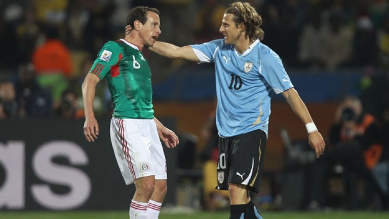 Нападателят на Уругвай очаква труден сблъсък с Мексико на Копа Америка