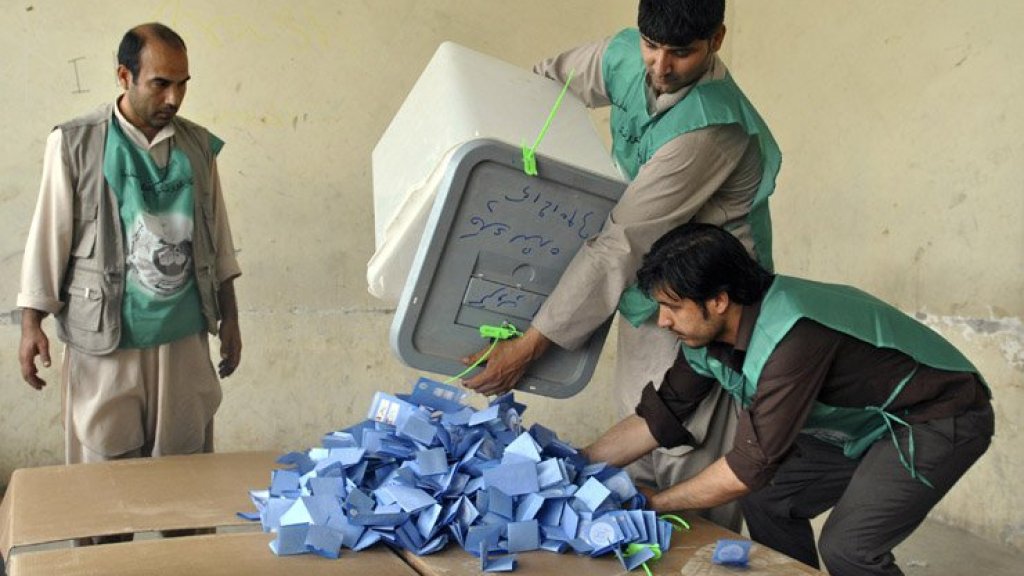 2023-06-14T145916Z_320649115_GM1EA6E1RPR01_RTRMADP_3_AFGHANISTAN-ELECTION