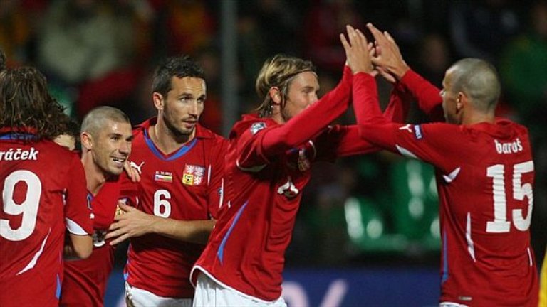 Милан Барош (вдясно) се отказа от представителния тим на Чехия след 93 мача и 41 гола